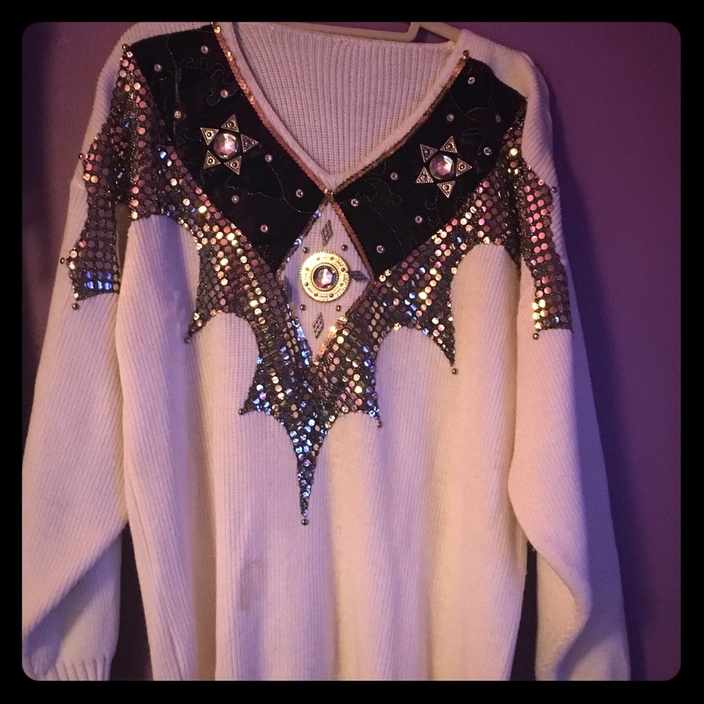 Sequenced sweater